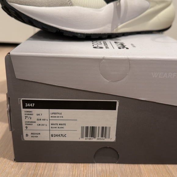 Unisex FIGS x New Balance 3447 sneakers SOLD OUT ONLINE!! - Picture 3 of 9